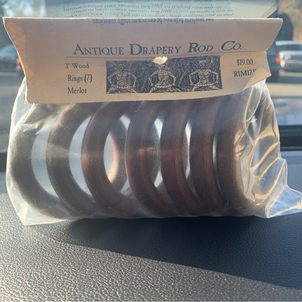 Antique Drapery Rod Co. 3” Wood Rings (7) Merlot